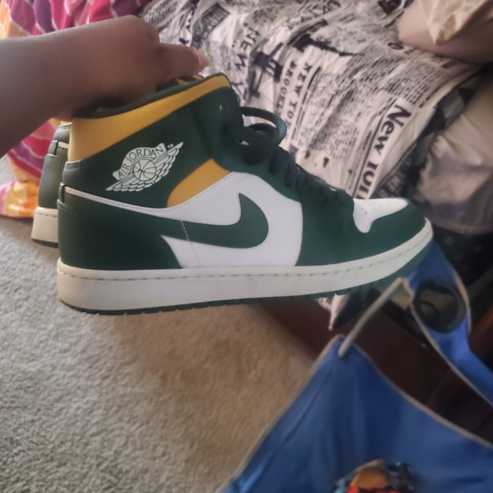 Jordan 1's
